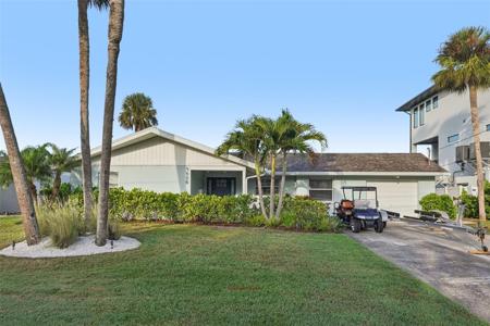 3956 SHORE ACRES BOULEVARD NE
