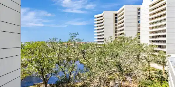 5940 PELICAN BAY PLAZA S