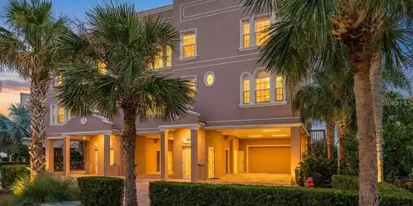 600 RESERVE LANE