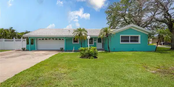 505 CAPRI BOULEVARD