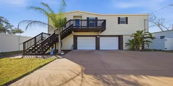 13121 BEACON COURT