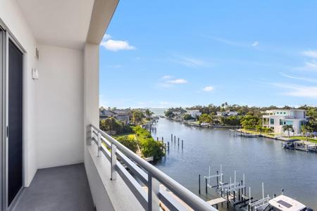 1709 N TAMIAMI TRAIL