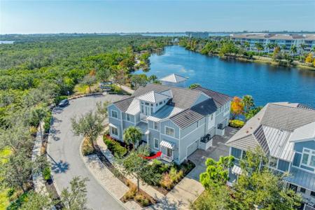348 SAPPHIRE LAKE DRIVE