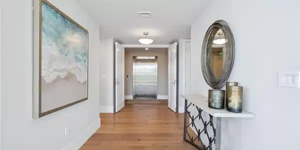 Image 4 Image 4