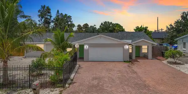2424 WHIPPOORWILL CIRCLE