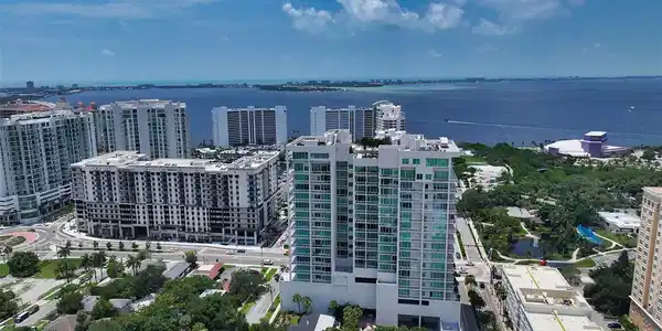 540 N TAMIAMI TRAIL