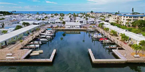 106 TWIN SHORES BOULEVARD
