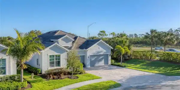 25246 KEYGRASS COURT