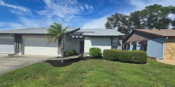 665 FOXWOOD BOULEVARD