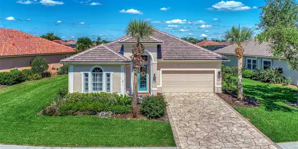 13335 GOLF POINTE DRIVE