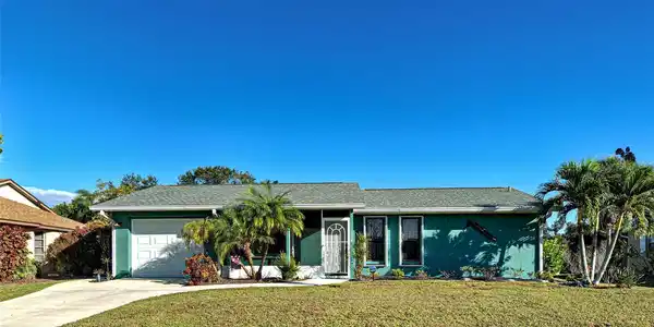 1224 LINCOLN DRIVE