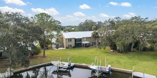 11517 W SANDPIPER COURT