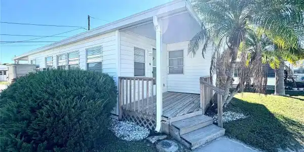 440 DENICE DRIVE