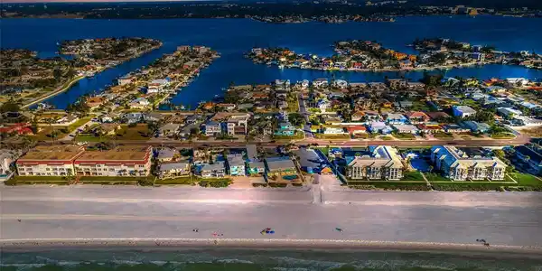 2700 GULF BOULEVARD