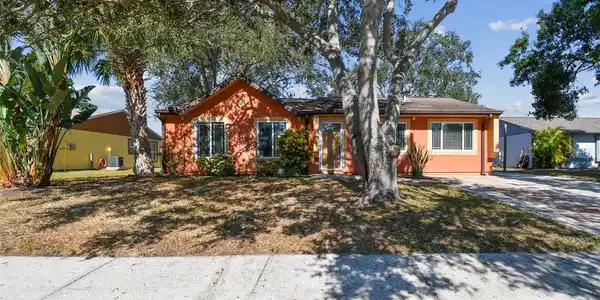 648 TIMBER BAY CIRCLE E