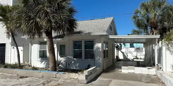 36 80TH TERRACE