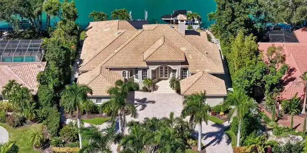 624 MOURNING DOVE DRIVE
