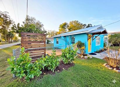 322 34TH STREET W