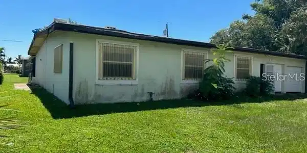 754 CONREID DRIVE NE
