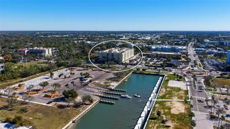 1064 N TAMIAMI TRAIL