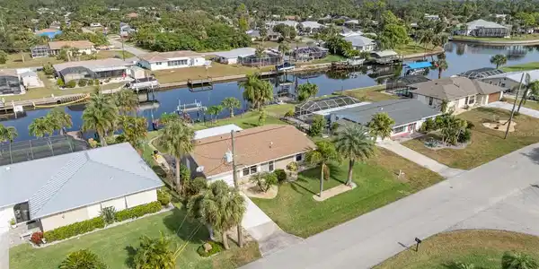 18174 BRACKEN CIRCLE
