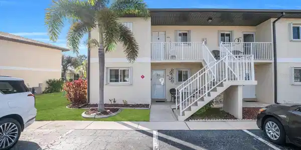 25275 RAMPART BOULEVARD