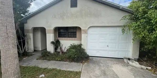 1356 W CORKTREE CIRCLE