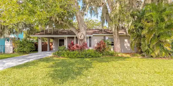 1928 KUMQUAT DRIVE