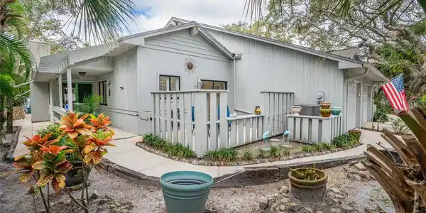 4368 SEA COVE