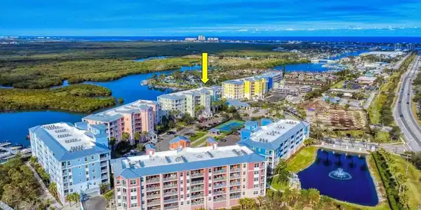 5 RIVERWALK DRIVE