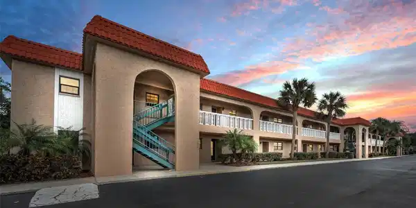 1750 BELLEAIR FOREST DRIVE