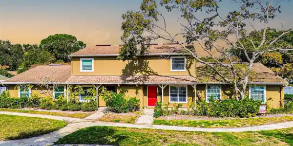 7627 DELEON COURT