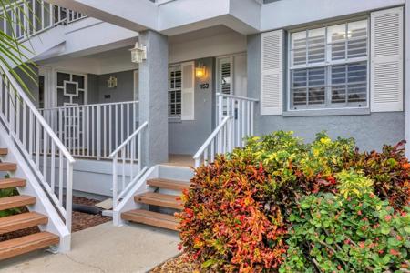 1153 EDGEWATER CIRCLE