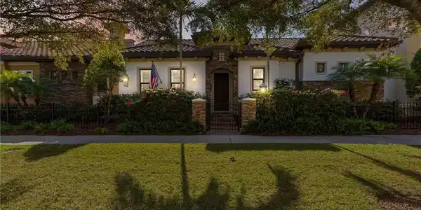 146 E TAMPA AVENUE