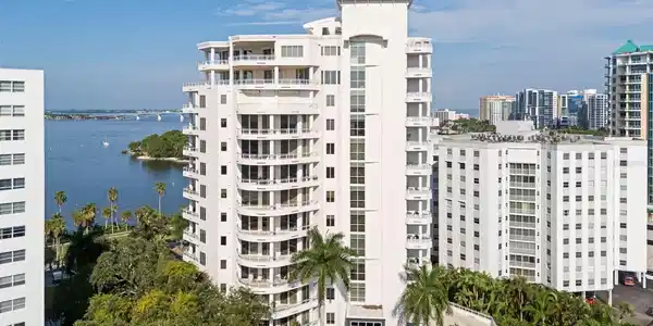 500 S PALM AVENUE