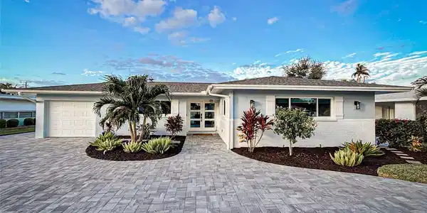 520 VERDI STREET