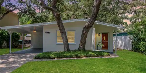 3323 W VILLA ROSA STREET