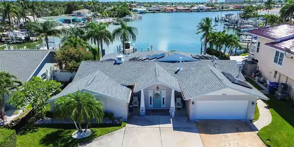 5631 OAKHURST DRIVE