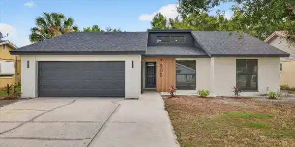 7905 TIMBERLANE WEST DRIVE