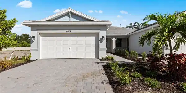 6824 NAVELINA LANE