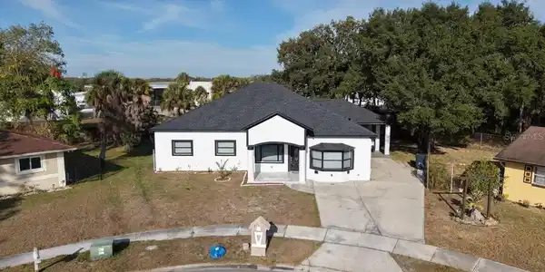 5602 CHARLES DRIVE