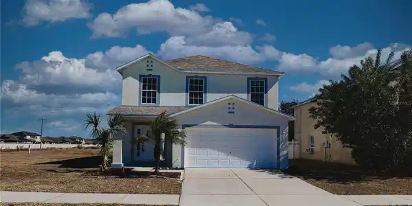 706 BRENTON LEAF DRIVE