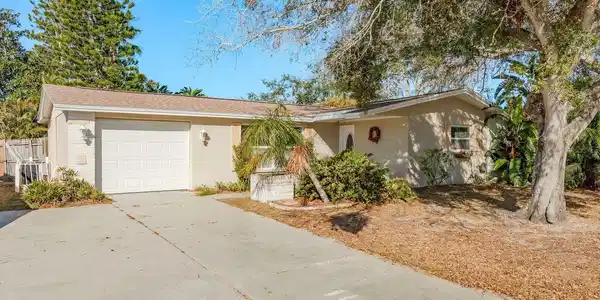 3227 ROCK ROYAL DRIVE