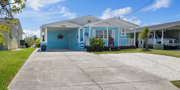 4400 FLORAMAR TERRACE