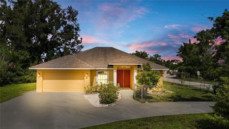 451 GLEN OAK ROAD