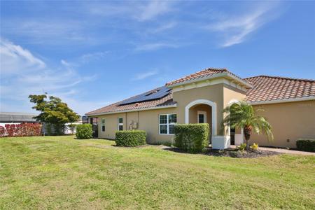 7016 PLAYA BELLA DRIVE