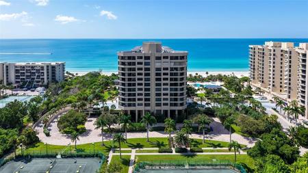 1211 GULF OF MEXICO DRIVE