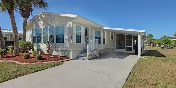 2100 KINGS HIGHWAY