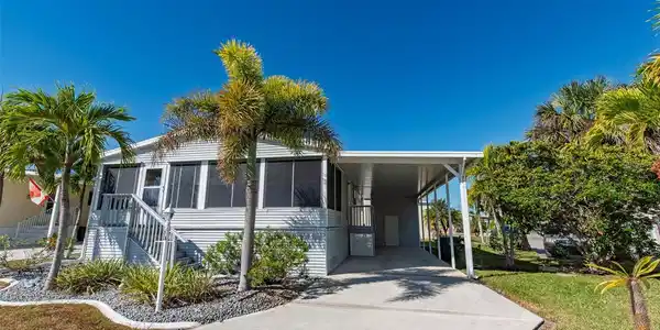 13 ROTTERDAM DRIVE