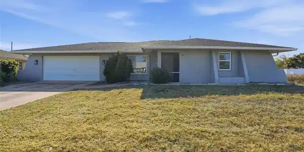 2499 LAKE VIEW BOULEVARD